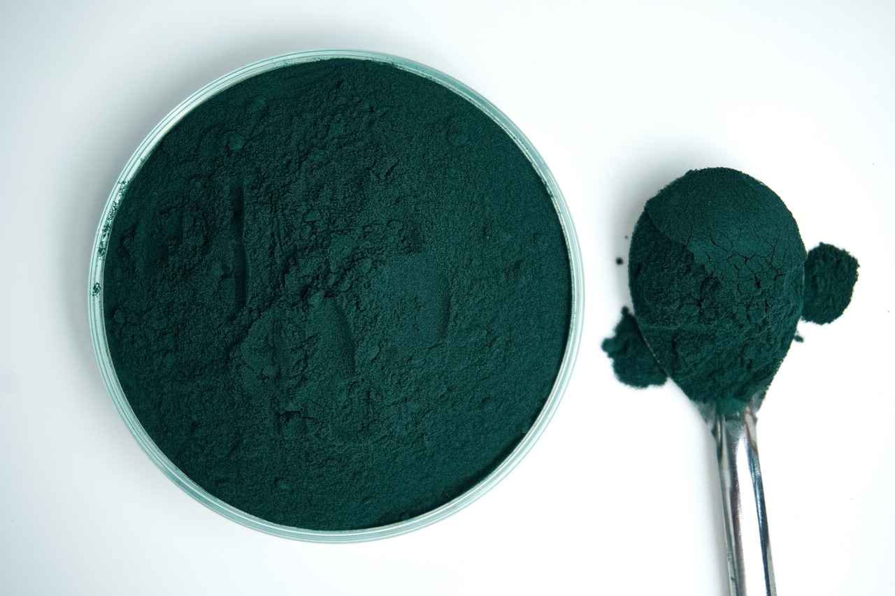 spirulina powder, substance, green-8254087.jpg